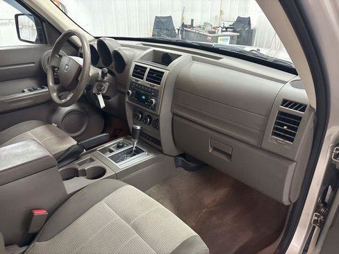 Used 2009 Dodge Nitro SE AWD/4WD image 23