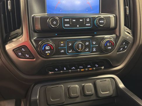 Used 2016 Chevrolet Silverado 1500 LTZ Z71 w/ LTZ Plus Package AWD/4WD image 39