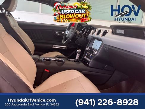 Used 2017 Ford Mustang Premium RWD image 17