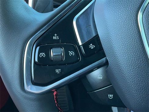 Used 2024 Chevrolet Corvette Stingray Preferred Cpe w/ 2LT image 24