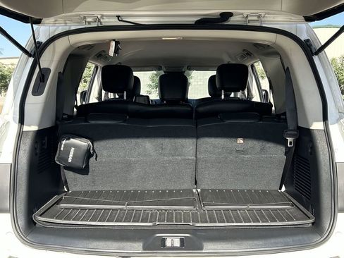 Used 2021 Nissan Armada SV w/ SV Appearance Package AWD/4WD image 26