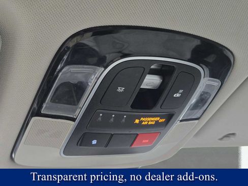 Used 2024 Hyundai Tucson Limited image 33