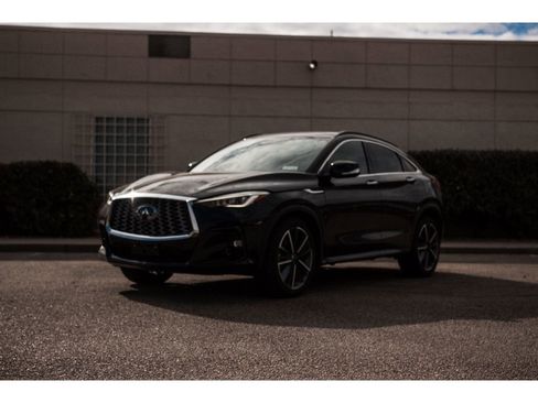 Used 2024 INFINITI QX55 Essential image 1