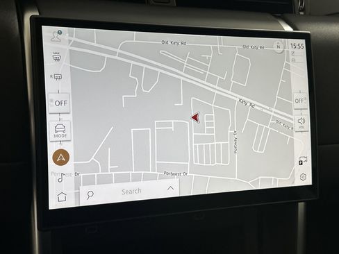 Certified 2025 Land Rover Discovery Sport S image 26