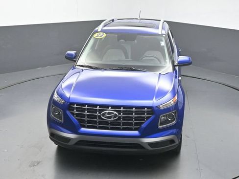 Used 2023 Hyundai Venue SEL FWD image 41