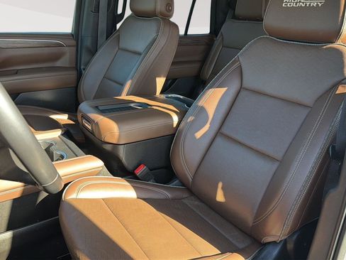 Used 2021 Chevrolet Tahoe High Country image 19