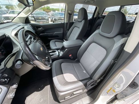 Used 2019 Chevrolet Colorado Z71 AWD/4WD image 18