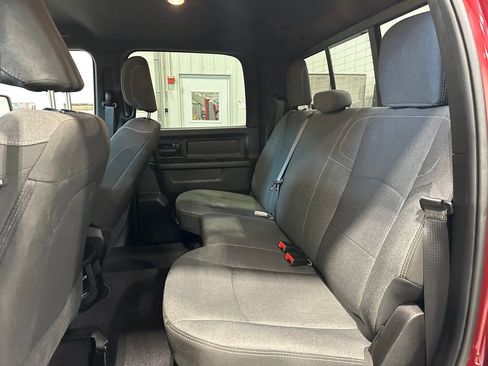 Used 2024 RAM 2500 Tradesman w/ Chrome Appearance Group AWD/4WD image 27