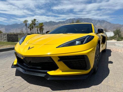 Used 2026 Chevrolet Corvette Stingray Premium Conv w/ Z51 Performance Package RWD image 6