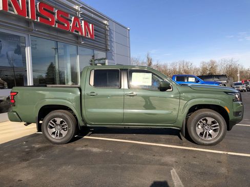 New 2026 Nissan Frontier SV w/ Tow Package image 14