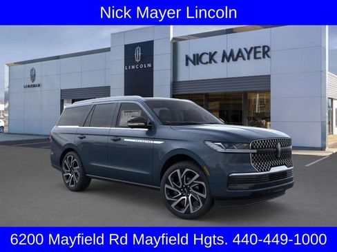 New 2026 Lincoln Navigator Reserve image 7