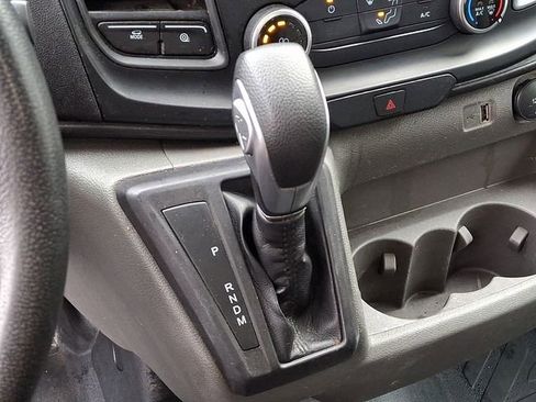 Used 2023 Ford Transit 250 Medium Roof AWD image 21