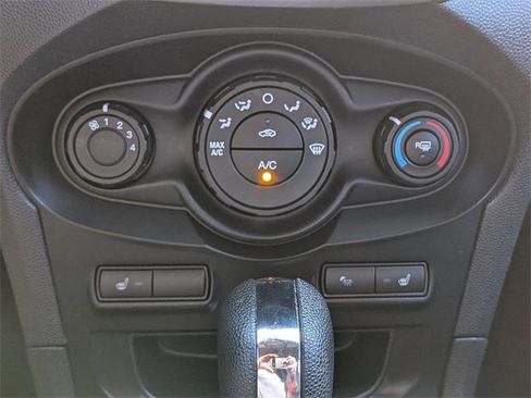 Used 2011 Ford Fiesta SES w/ 301A Rapid Spec Order Code image 22