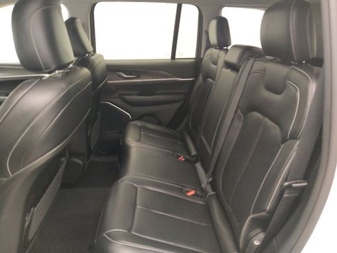 Used 2022 Jeep Grand Cherokee Limited 4xe AWD/4WD image 18