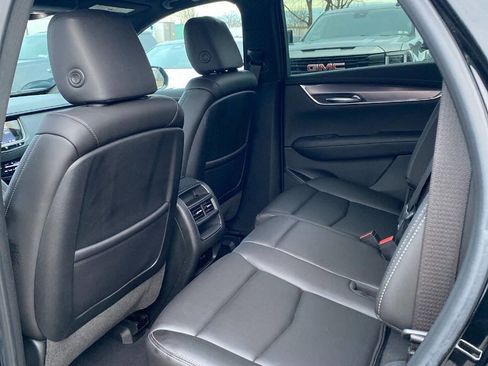 Used 2021 Cadillac XT5 Luxury image 8