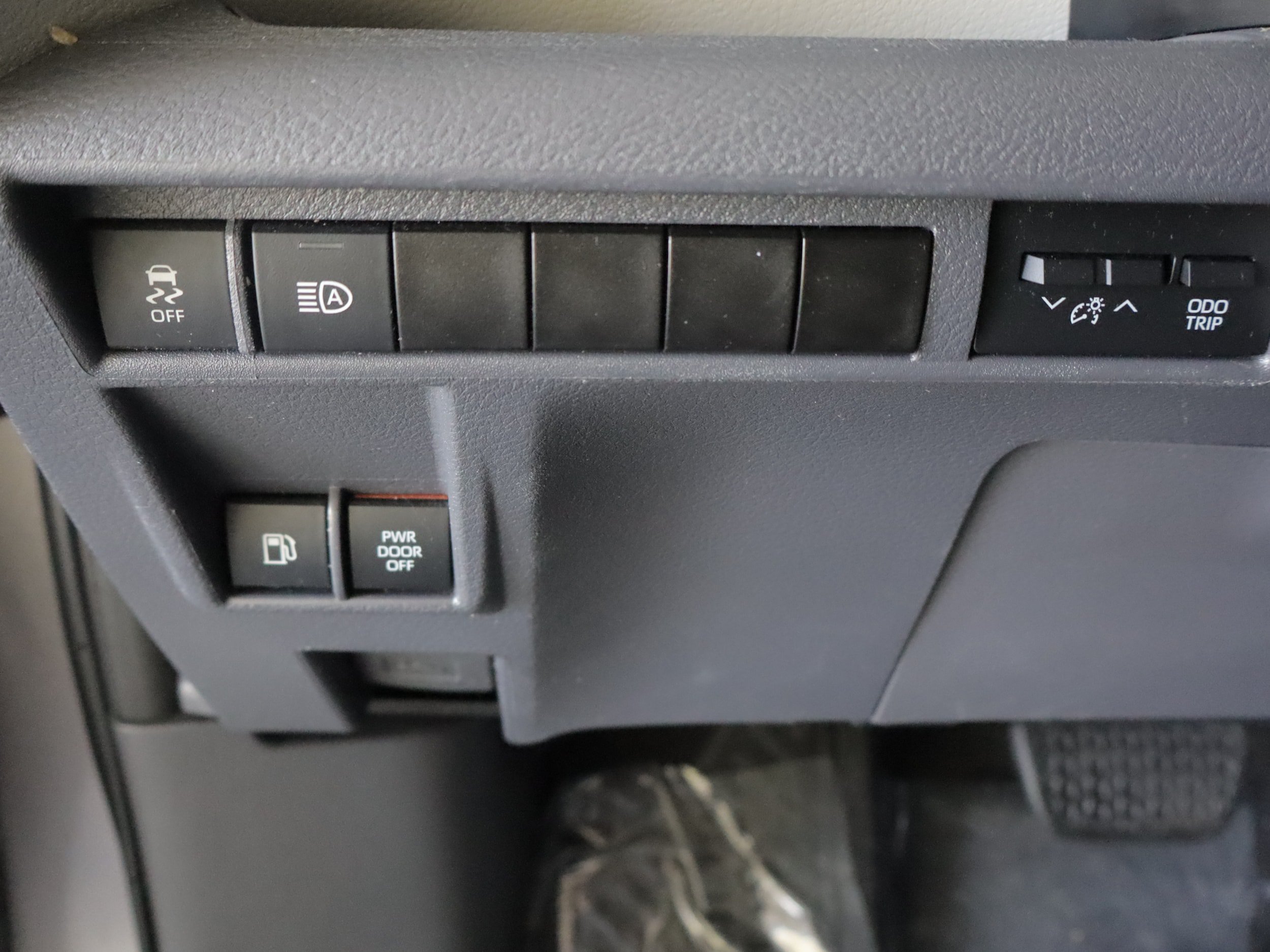 Used 2021 Toyota Sienna XLE w/ XLE Plus Package AWD/4WD image 17