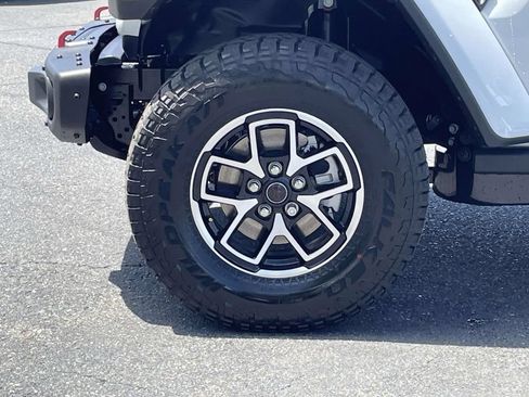 New 2026 Jeep Gladiator Rubicon AWD/4WD image 11