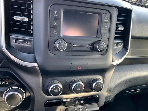 Used 2021 RAM 1500 Big Horn image 32