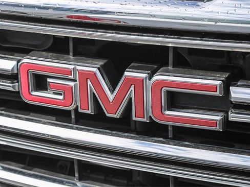 Used 2018 GMC Sierra 1500 SLT image 4