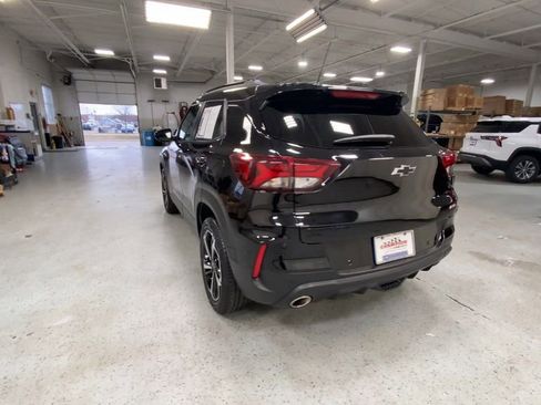Certified 2022 Chevrolet TrailBlazer RS w/ Technology Package AWD/4WD image 10