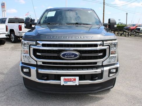 Used 2020 Ford F250 Lariat w/ Lariat Value Package AWD/4WD image 2