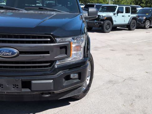 Used 2018 Ford F150 XLT w/ Equipment Group 302A Luxury AWD/4WD image 11
