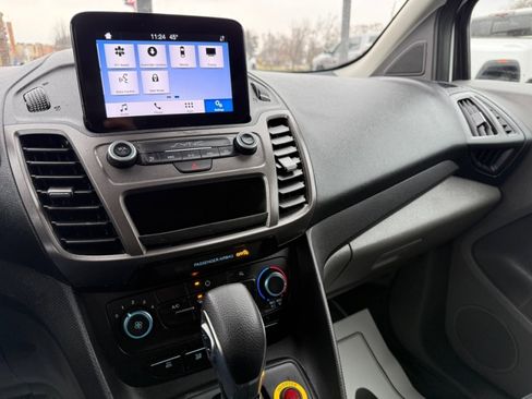 Used 2020 Ford Transit Connect XL image 31