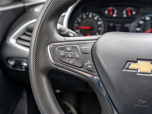 Used 2023 Chevrolet Malibu LT image 21