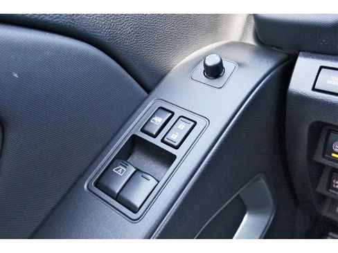 Certified 2024 Nissan Frontier SV w/ SV Convenience Package image 19