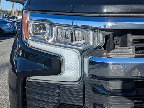 Used 2022 Chevrolet Silverado 1500 LT image 8
