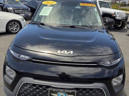 Used 2022 Kia Soul LX FWD image 9