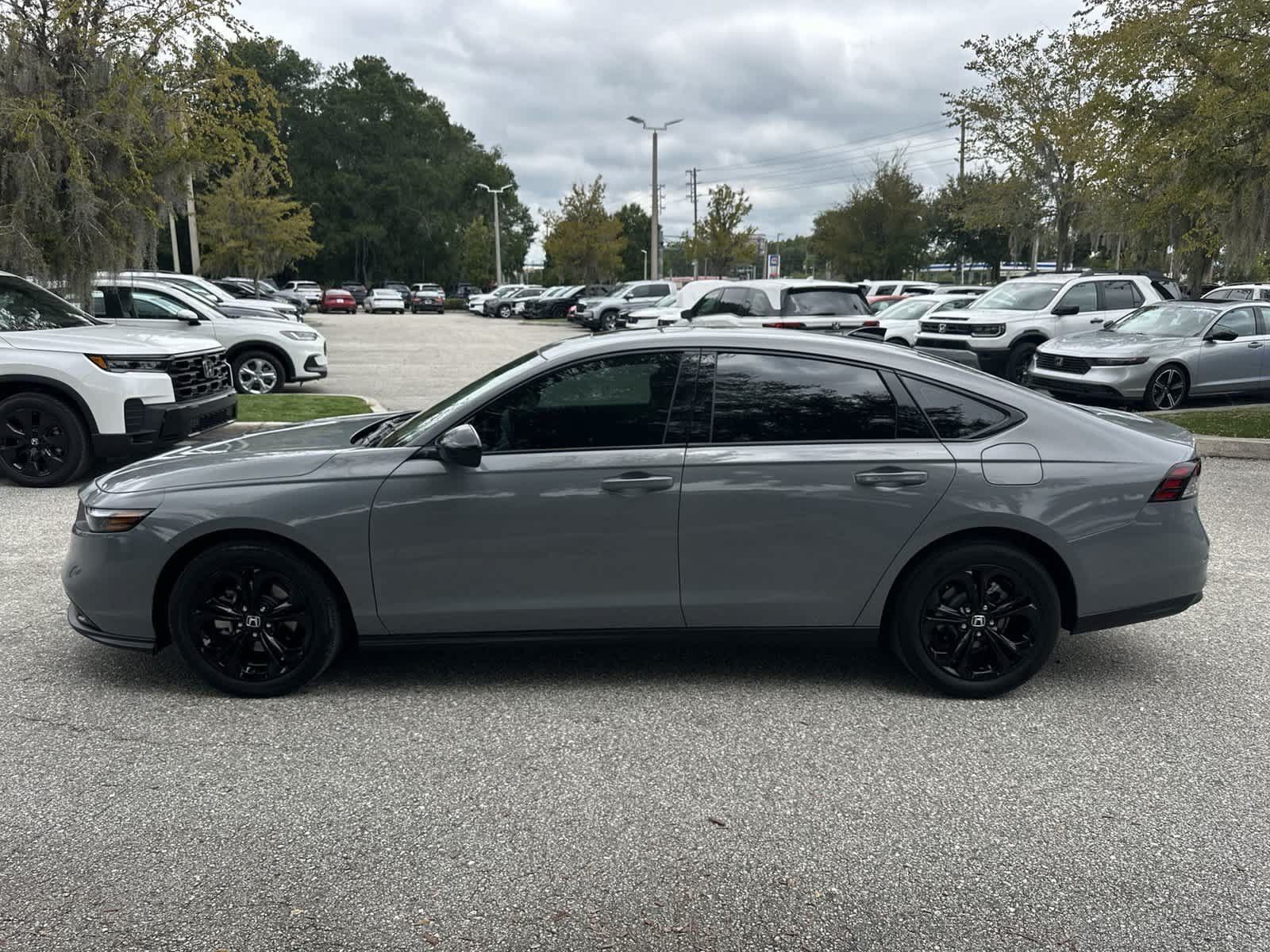 Used 2025 Honda Accord SE image 3