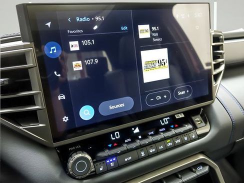 New 2026 Toyota Tundra Platinum AWD/4WD image 21