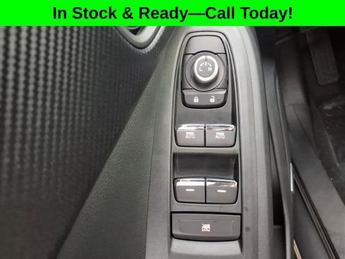 New 2026 Subaru Crosstrek 2.5i Limited w/ Crosstrek Mirror Package image 16