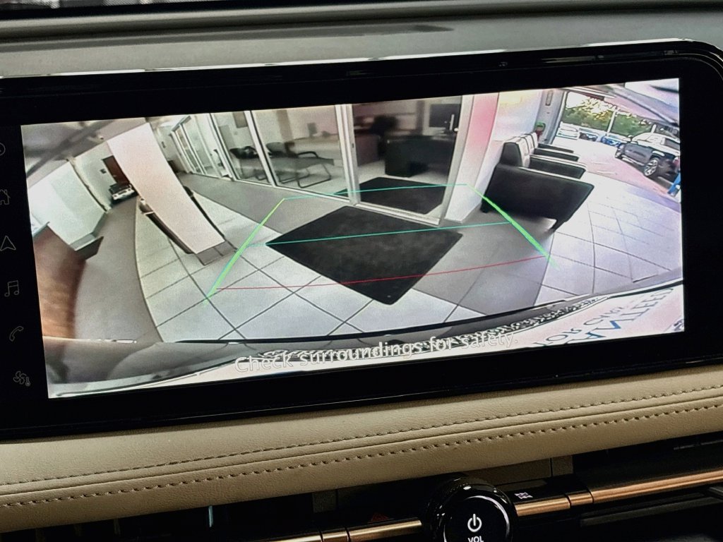 Used 2023 Nissan Ariya FWD image 42