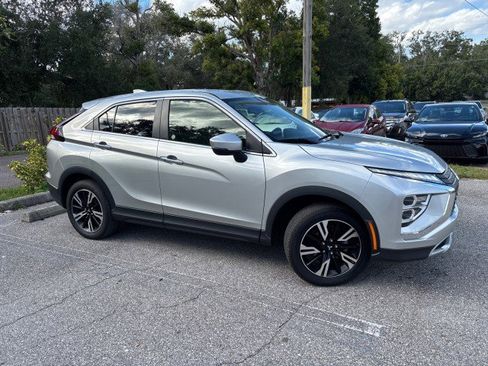 Used 2024 Mitsubishi Eclipse Cross SE image 6