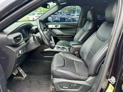 Used 2020 Ford Explorer ST w/ ST Street Pack AWD/4WD image 13