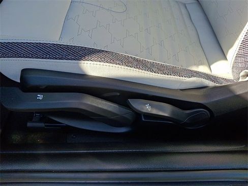 Used 2025 MINI Cooper S image 16