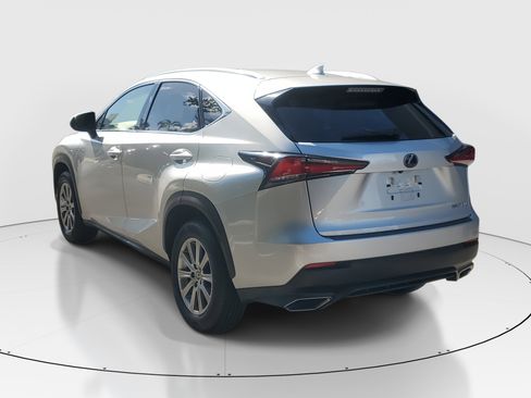 Used 2018 Lexus NX 300 FWD image 5