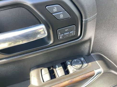 Used 2020 GMC Sierra 1500 SLT w/ SLT Premium Package image 13