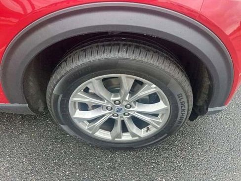 Used 2023 Ford Explorer Limited AWD/4WD image 21