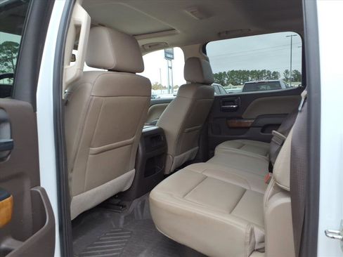 Used 2018 GMC Sierra 1500 SLT image 22