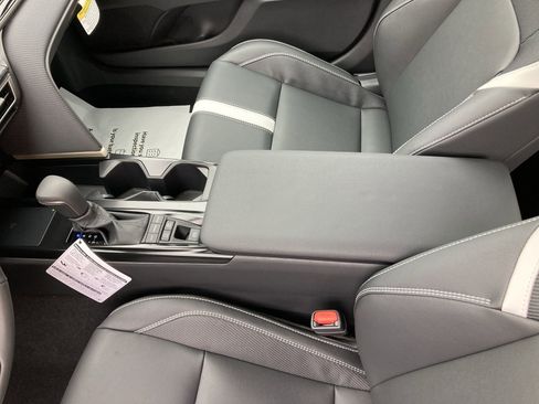 Used 2026 Toyota Camry SE image 24