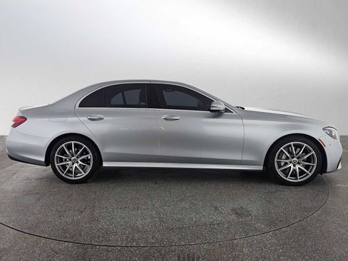 Used 2023 Mercedes-Benz E 350 Sedan image 2
