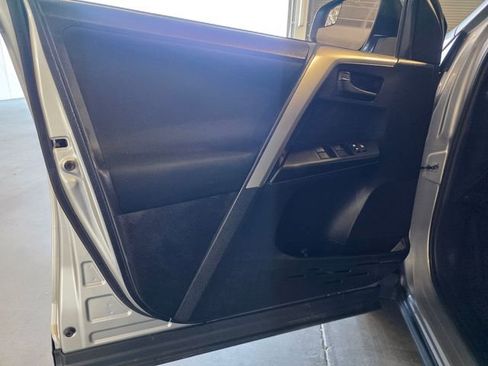 Used 2017 Toyota RAV4 LE w/ All Weather Liner Package AWD/4WD image 23