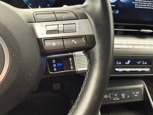 Used 2025 Hyundai Kona SEL FWD image 47