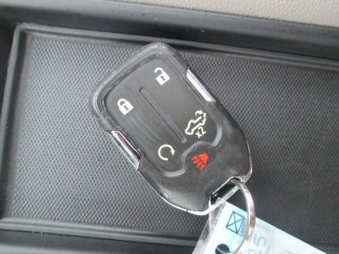 Used 2020 Chevrolet Silverado 1500 LT Trail Boss image 26