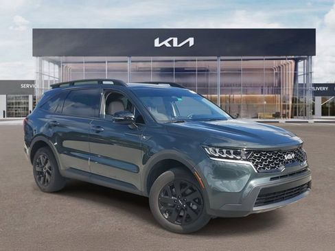 Certified 2023 Kia Sorento S w/ Panoramic Sunroof Package image 1
