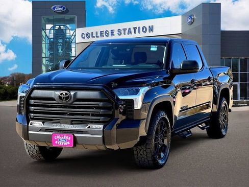 Used 2023 Toyota Tundra SR5 image 3