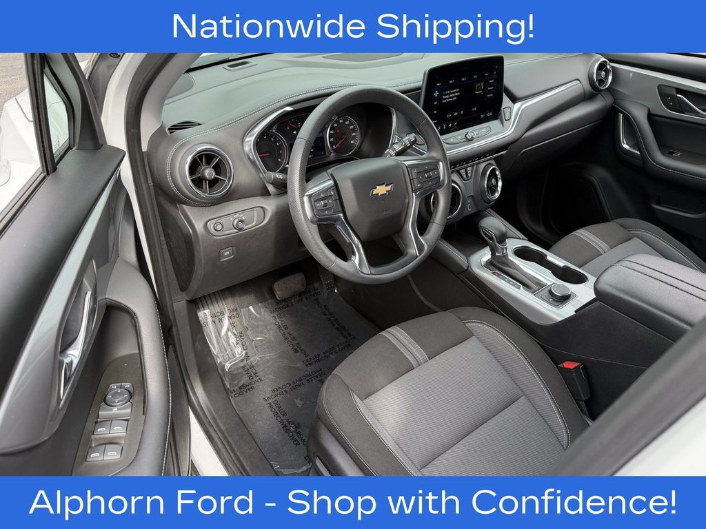 Used 2023 Chevrolet Blazer LT AWD/4WD image 9